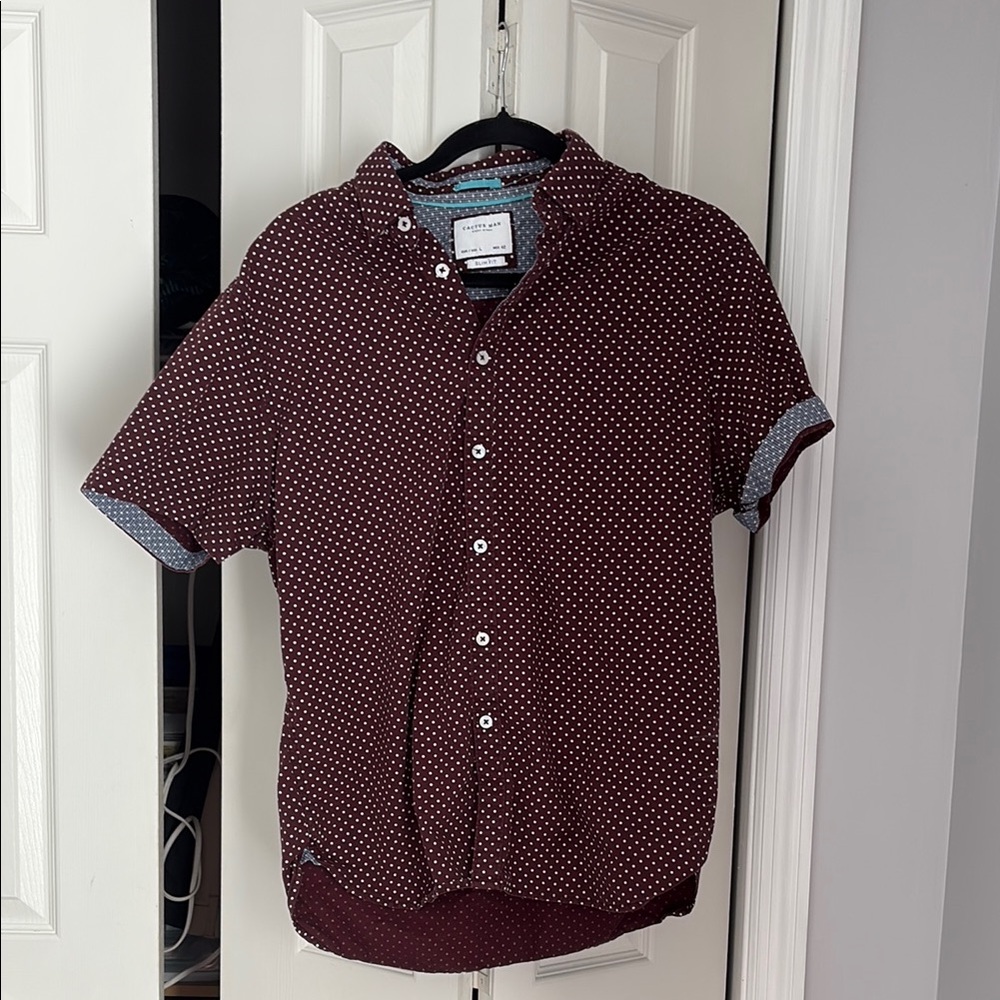 Goodfellow & Co Red and White Casual Button Down Shirt